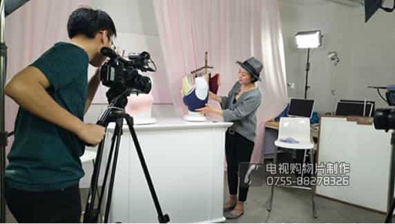 Queen's&nbsp;Love内衣产品视频拍摄花絮 - 深圳拍摄产品视频 - 深圳映画传媒