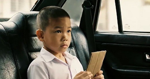 深圳AI短视频制作-好评《纸飞机》 - 深圳拍摄产品视频 - 深圳映画传媒